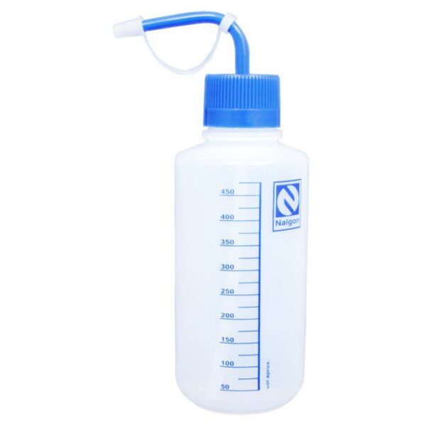 Pisseta em Polietileno Graduada com Bico Curvo 1000mL